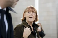 Birababaje: Umugabo we yamutegeje abandi bagabo 72 baramusambanya