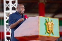 Rurageretse hagati ya Perezida Ndayishimiye na 'Imbwa Itukura'