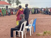 Babiri barimo umugore bakekwaho kwica abo bashakanye babyemereye mu ruhame banabitangaho ibisobanuro