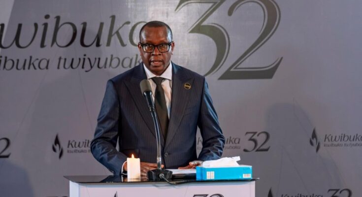 RIB irahari, nagire vuba anjyaneyo: Igisubizo cya Minisitiri Dr. Bizimana ku bamugereranya na Léon Mugesera