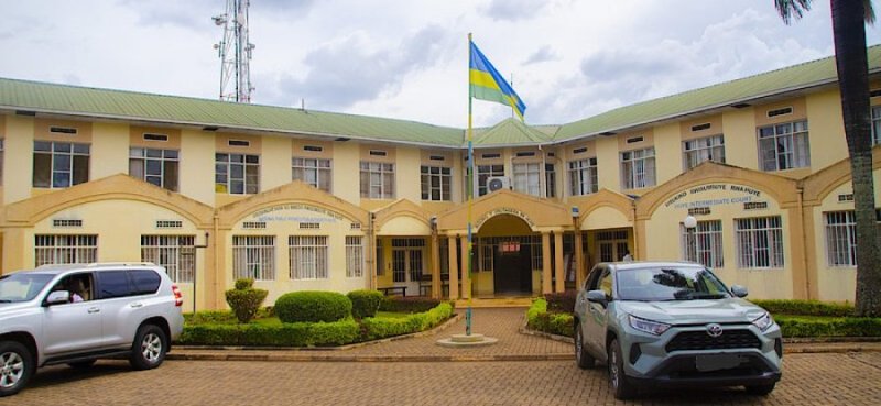 Huye: Umusore w'imyaka 19 akurikiranweho gushaka kwica mugenzi we