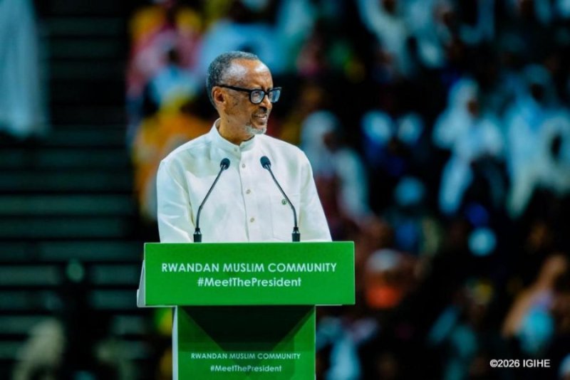 Perezida Kagame yijeje Abayisilamu ko azabishyura vuba umwenda amaze imyaka 15 ababereyemo