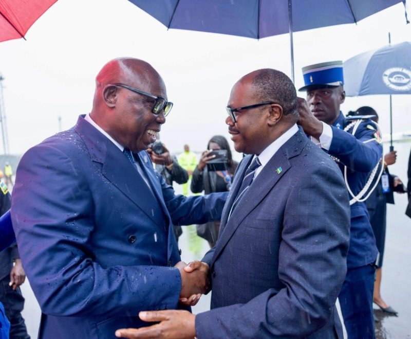 Dr. Nsengiyumva yagiye guhagararira Perezida Kagame mu irahira rya Touadéra 